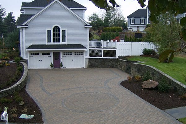 600x400-Hardscapes-driveway