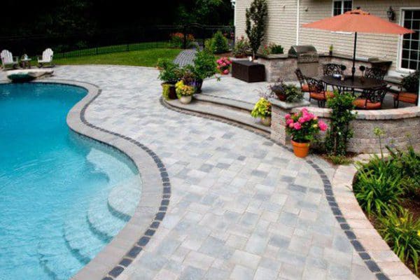 600x400-Hardscapes-patio-pool
